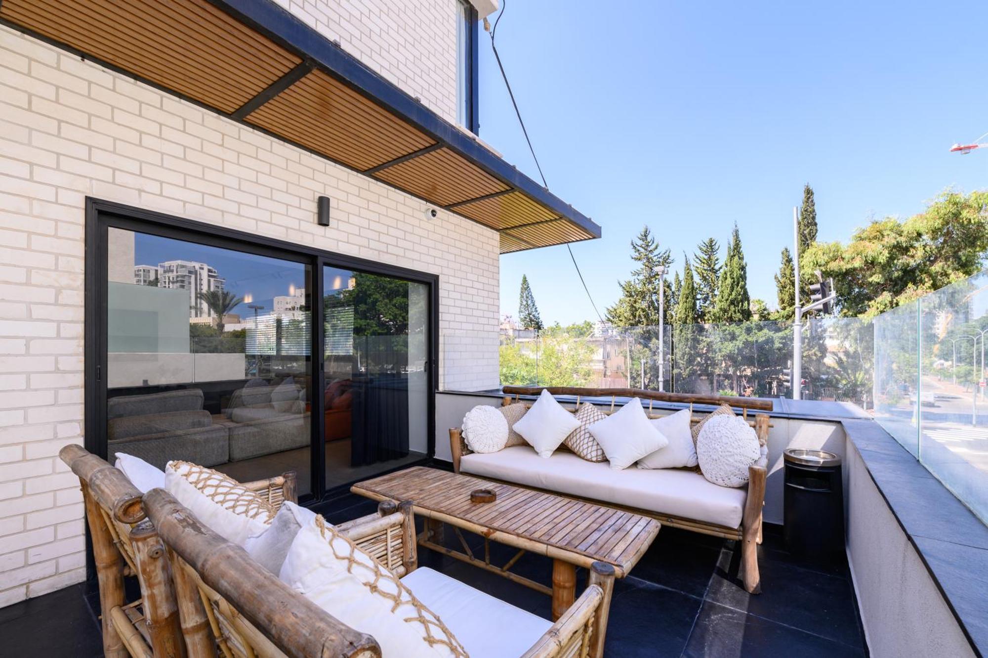 Rokah Luxury Villa At Ramat Hahayal Tel Awiw Zewnętrze zdjęcie